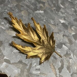 18KGold Dipped Real Leaf Brooch